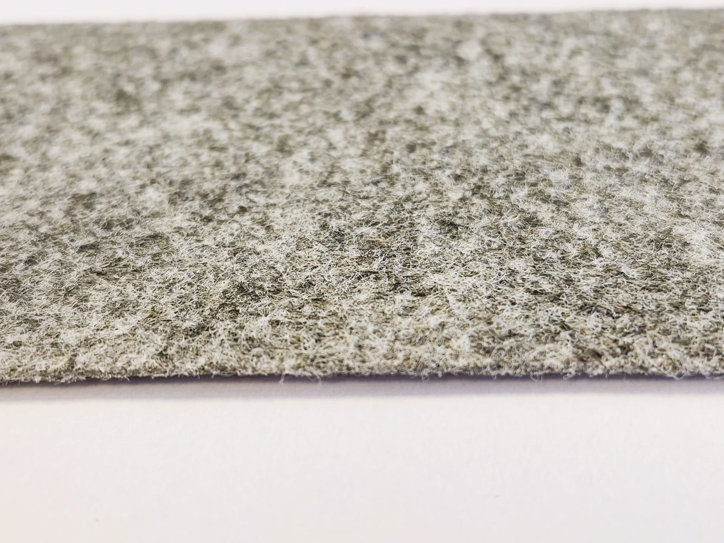 Loper Hit 280gr/m² - breedte 4.04m / lengte 60m met folie